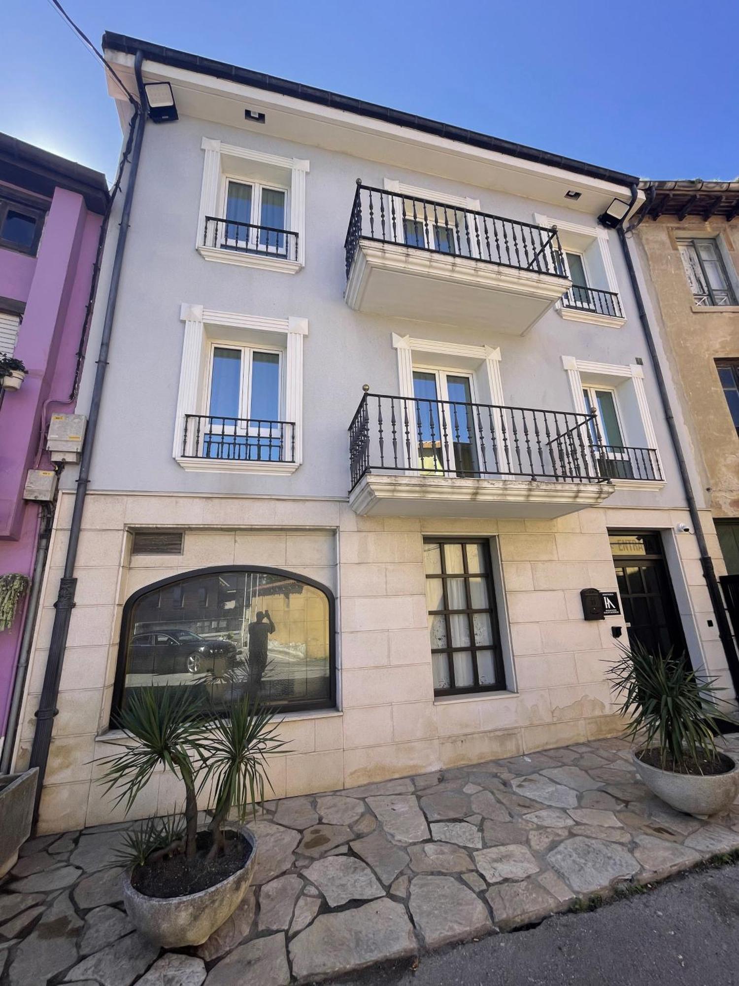 Hosteria De Adarzo Auto Check Santander Exteriör bild